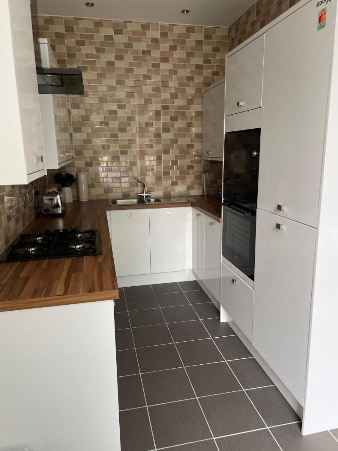 City Centre 1 Bed Sleeps 4 H5 Кингстон-апон-Халл Экстерьер фото